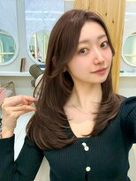 アフロートリノ(AFLOAT Leino)&nbsp;大人の結べるレイヤーカット　かきあげ前髪