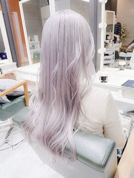 ホワイトラベンダーハイトーンカラー/全頭ブリーチ