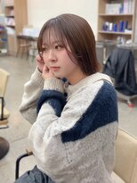 ミリ(mm)&nbsp;顔まわりが可愛い！？軽めなふわっと小顔レイヤーボブ