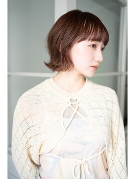 マグノリア(MAGNOLIA) ココアブラウンミニボブウルフ・・・SAKUYA