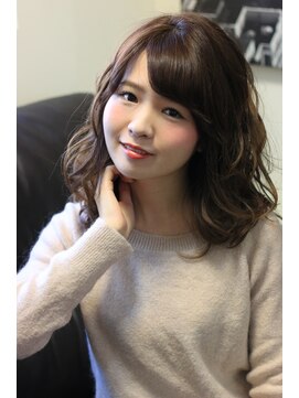 ナナナ パレナ 大津膳所店(nanana parena) ゆるかわフェミニンミディ【nananaparena】