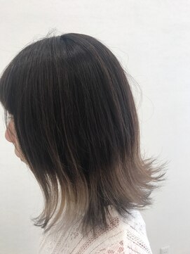 ルクール 東三条店(Le Coeur) ツートンカラー/切りっぱなしミディ/ハイトーンカラー/20代