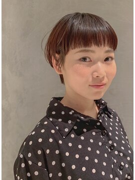 コレット(COLETTE) 20代30　眉上バングで女性らしい丸み小顔ショート