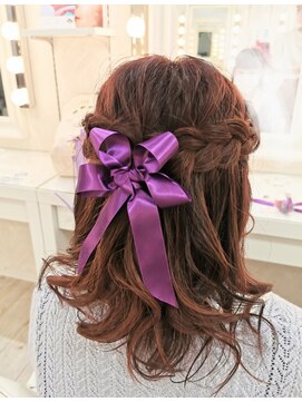 ヘアメイクアンドフォトスタジオ ベストシーン 有楽町 東京交通会館 ハーフアップ