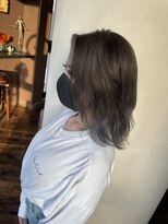 セカンドプレイス(2nd place)&nbsp;グレージュグラデーション