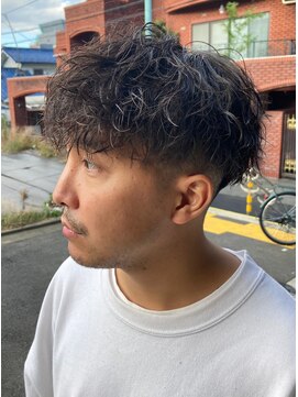 フィフス 天神大名(fifth) ツイストスパイラルパーマツーブロックメンズマッシュパーマ