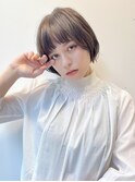 ショートボブ/グレージュ