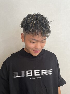 ロア ファーストクラス(LORE.first class) ツイストスパイラル×ハイライトカラー