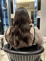 アピッシュ ギンザ(apish ginza)&nbsp;32mmで巻いたようなパーマ/ノーレイヤーパーマ/コテ巻き風パーマ