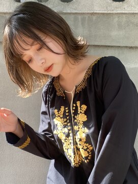 アンプラグド(unplugged) インナーカラー（ブリーチ、デザインカラー、イヤリングカラー）