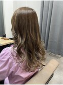 ナチュラルベージュ