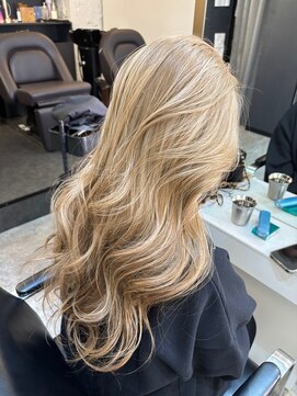 ブレンド 渋谷(BLend) ハイライトカラーホワイトグレージュミニウルフチェリーブラウン