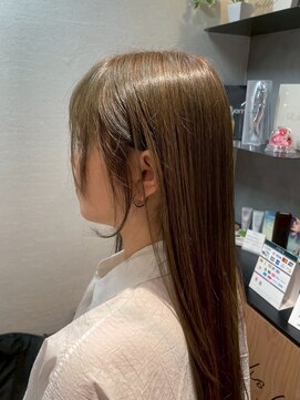 ビス リアン 川口店(Vis lien) 艶髪ネイビーグレーアッシュブラック大人美人