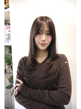 イヴォーク トーキョー(EVOKE TOKYO) レイヤー/ミディアム・ロング/20代/顔周り/ブラウンベージュ