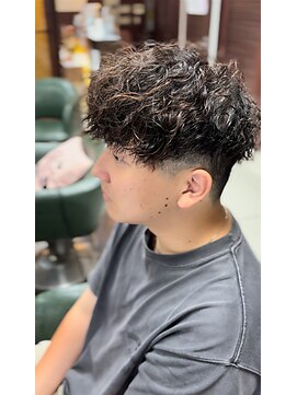 チップタップ 京成小岩店(tip top) スペインカール