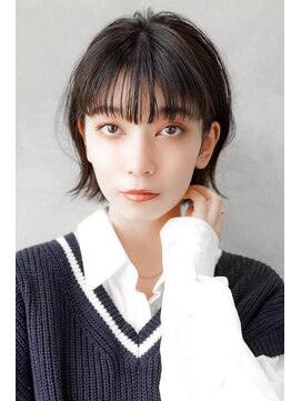 ギークス(GEEKS) 【GEEKS渋谷】くびれボブ/黒髪/前髪あり/就活ヘア/耳かけボブ/艶