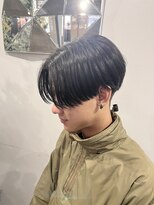 ニュー(new.)&nbsp;前下がりセンターパート