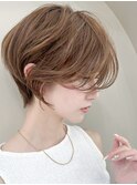 大人ショートボブ丸みショートカットマッシュショート 前髪あり