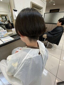 アッシュ 西川口店(Ash) 骨格優勝◎女性らしさ残す刈り上げショート×小顔ハンサム