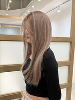 ヴィア 京都烏丸(Via)&nbsp;ベージュ/ケアブリーチ/ダブルカラー/ハイトーン/レイヤーカット