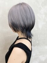 ダブルトーキョー シブヤ(W-TOKYO SHIBUYA)&nbsp;ショートウルフカットハイトーンブリーチリタッチエンドカラー