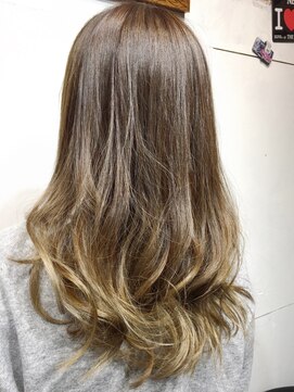 ユートピア(U topia) フレンチベージュグラデーションカラー