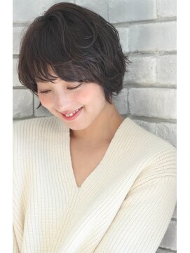 エテバイリリア(ete by LILIA.) エアリーショートボブ