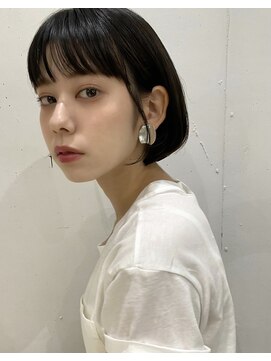 キー(kii) 大人ナチュラル/前下がりグラデーションボブ/小顔ショート