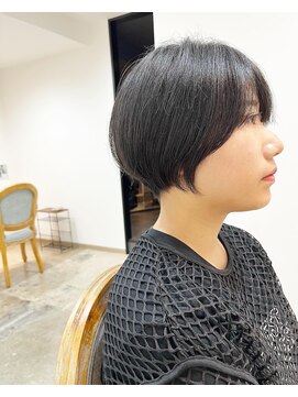 アンフィユヌキャトル(AnFye une Qatll) キレカワショート