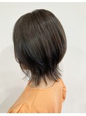 肩上ミディアム外ハネ