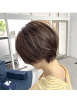 チーク(CHiiK)&nbsp;ベージュ×ショート