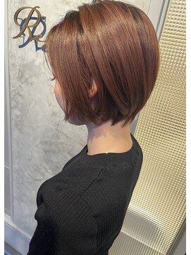 リレーション(Relation) ピンクベージュショートボブ