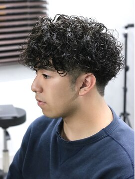 マーズ(MARS) プードルパーマ スパイラル ツーブロック 無造作マッシュ