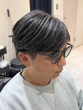 バース 梅田中崎町店(BIRTH) 50代40代白髪ぼかしシルバーメッシュバレイヤージュ