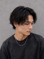 ラベルム バイ エーケー メンズ(La Belleme by AK for Men)&nbsp;黒髪センターパート×ニュアンスパーマ