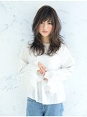 「こなれ感」ロングヘア