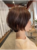 抜け感のある大人ショートボブ