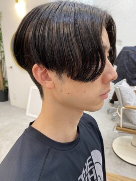 ロミー 本厚木(ROMMY.) 【オール世代おススメ】ハンサムショート　ツーブロック　重め