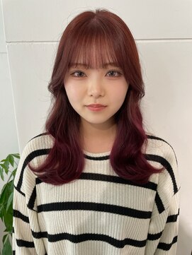 リルーム(re-room) ディープレッド＋レイヤーカット◎