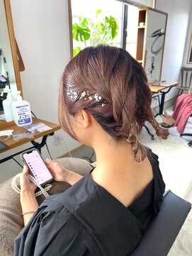 ヴィアルス 美園店(VIARS) ツインアレンジ/お呼ばれヘア/ねじり編みヘア