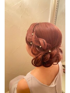 サロンドワン(SALON DE 1) #シニヨン