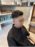 渋い!スキンフェードスパイラルパーマ