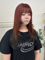 ルーナ(Luna)&nbsp;ハッシュカット×姫カット　レイヤーが映えるエンドカラー