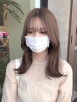 ジゼラ(GISELA)&nbsp;くびれヘア ワンホン ミルクティーベージュ 透明感カラー