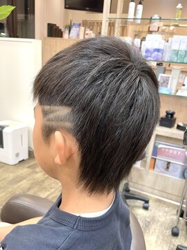 アルターリール(aL ter Rire) 韓国マッシュ/スパイキーショート/ブルーブラック[鎌取］中村