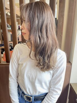 ダアッカ(da acca) ブリーチなし暖色ミルクティー