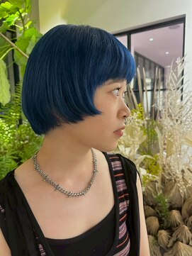 ラーサ(LaHzA) 大人ショートボブ前下がりショートボブ前下がりボブひし形ボブ