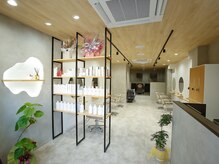 ウブ(Ubu)の雰囲気(お客様にゆったりとしたお時間をお過ごし下さい)