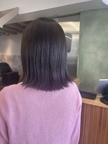 エイトオロク 那覇小禄店(EIGHT oroku) ツヤ感ストレートで魅せる大人ミディアムヘア