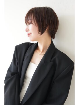 イーラー 日本橋 人形町(ealar) ショート/ショートカット/ショートボブ/ボブ/カット/レイヤー